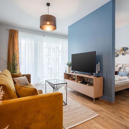 Blooming Budapest Apartment With Free Underground Parking Buitenkant foto