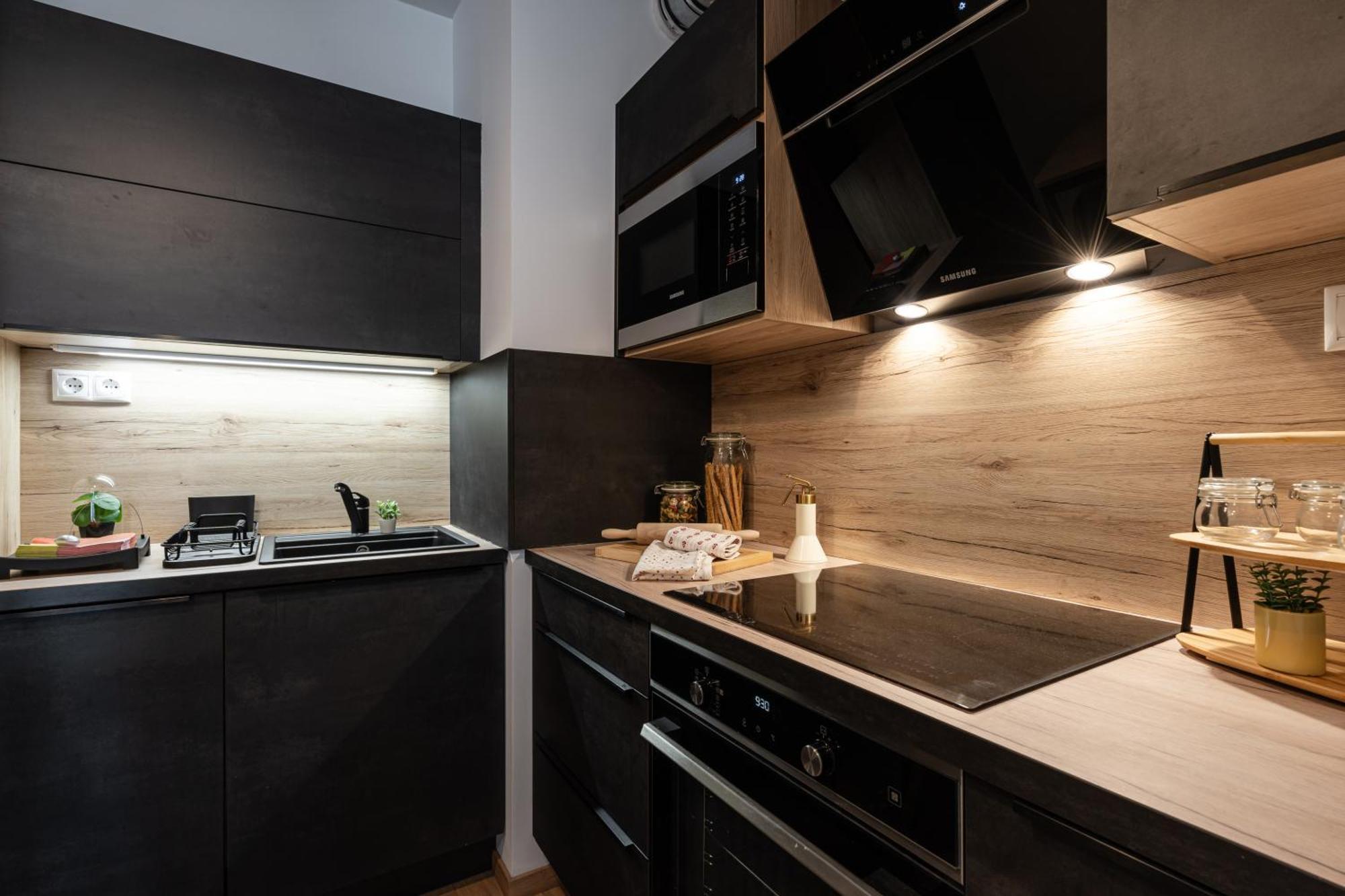 Blooming Budapest Apartment With Free Underground Parking Buitenkant foto