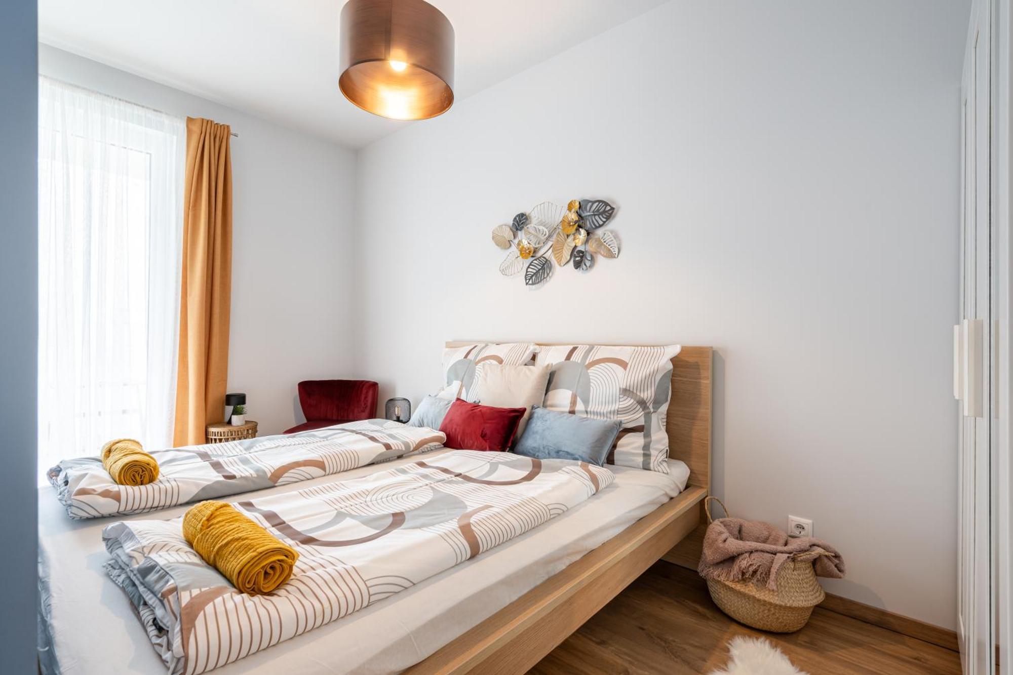 Blooming Budapest Apartment With Free Underground Parking Buitenkant foto